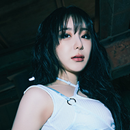 이채연